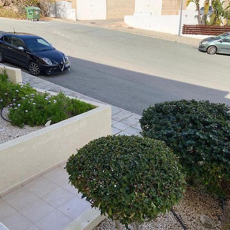 Beautiful 2 Bed Apartment In Peyia Valley, Paphos Ngoại thất bức ảnh