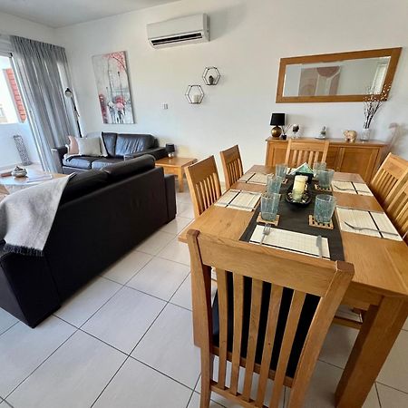 Beautiful 2 Bed Apartment In Peyia Valley, Paphos Ngoại thất bức ảnh
