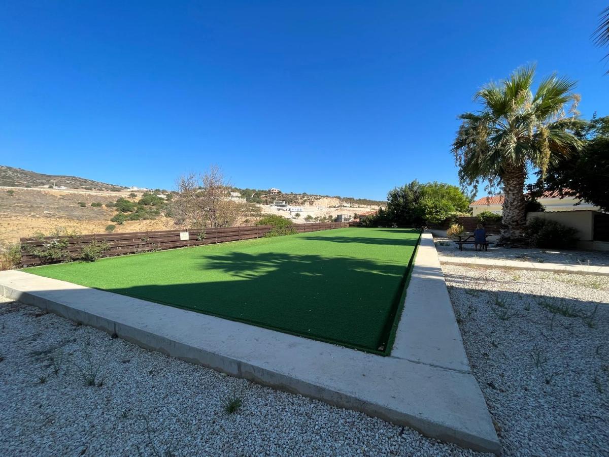 Beautiful 2 Bed Apartment In Peyia Valley, Paphos Ngoại thất bức ảnh