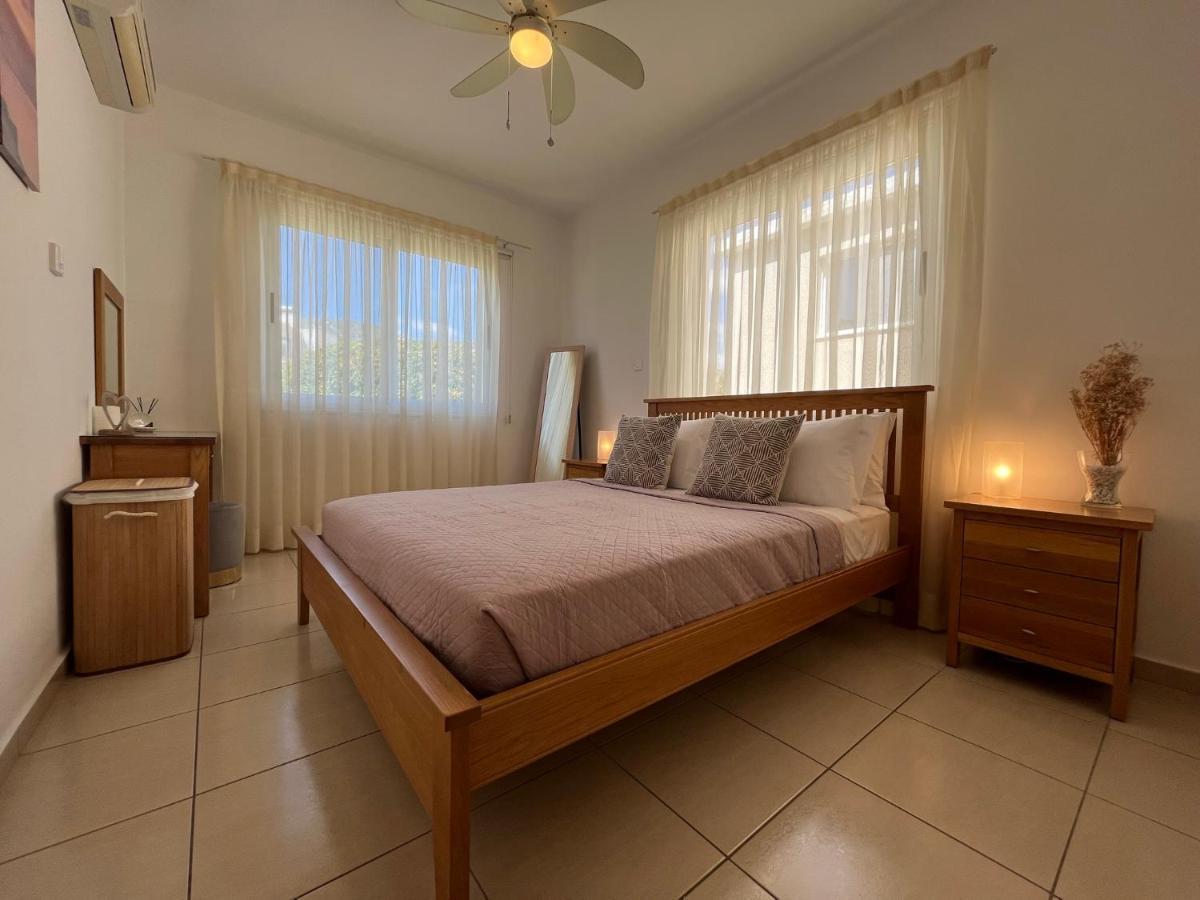Beautiful 2 Bed Apartment In Peyia Valley, Paphos Ngoại thất bức ảnh