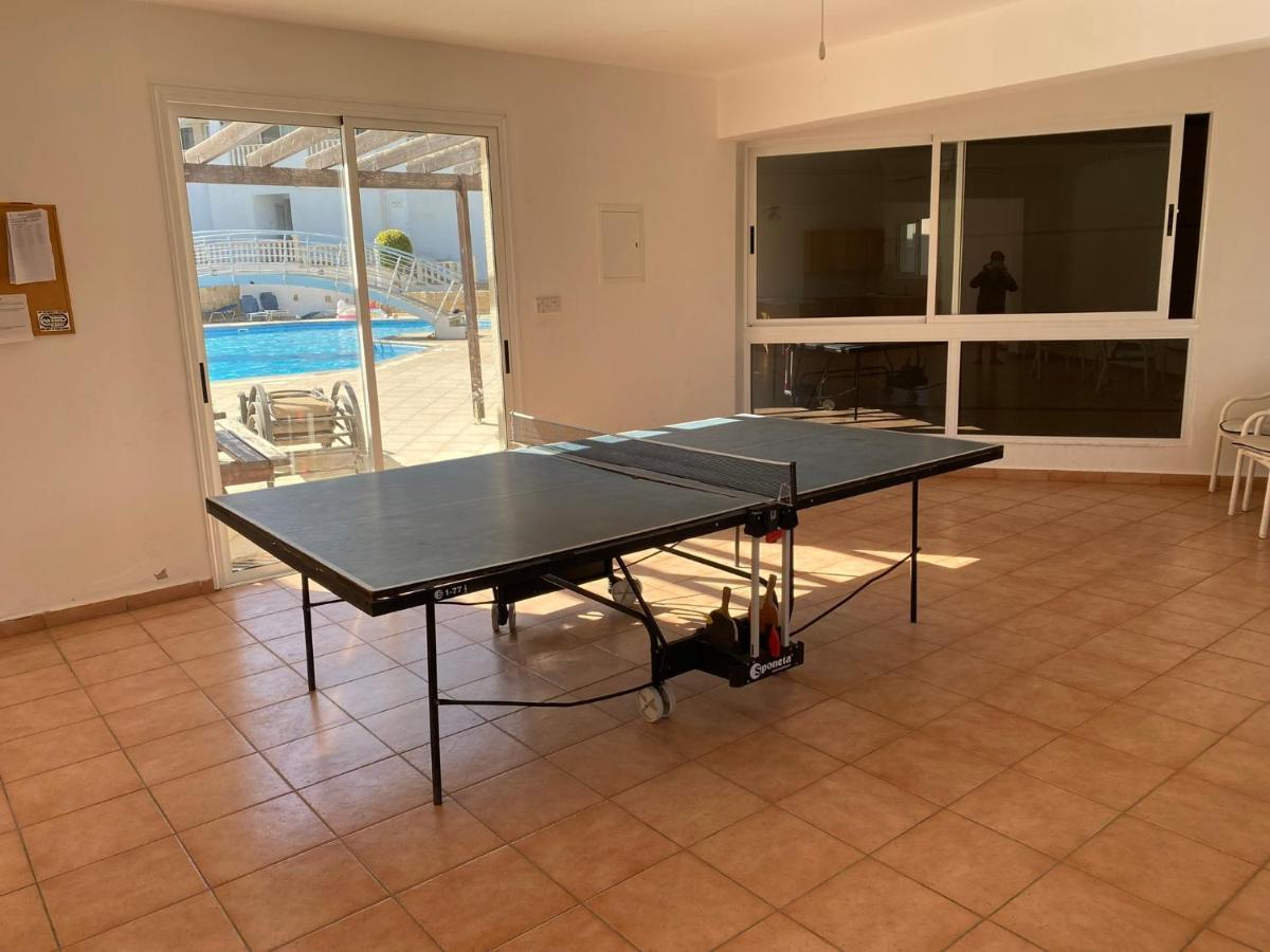 Beautiful 2 Bed Apartment In Peyia Valley, Paphos Ngoại thất bức ảnh